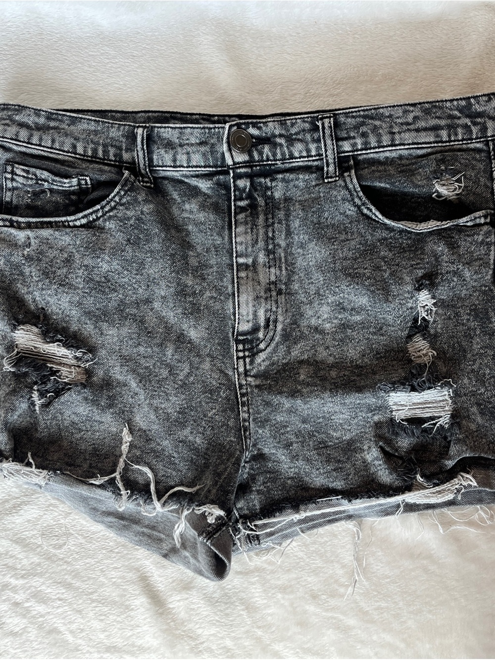SO Distressed Black Acid-Wash Denim Shorts